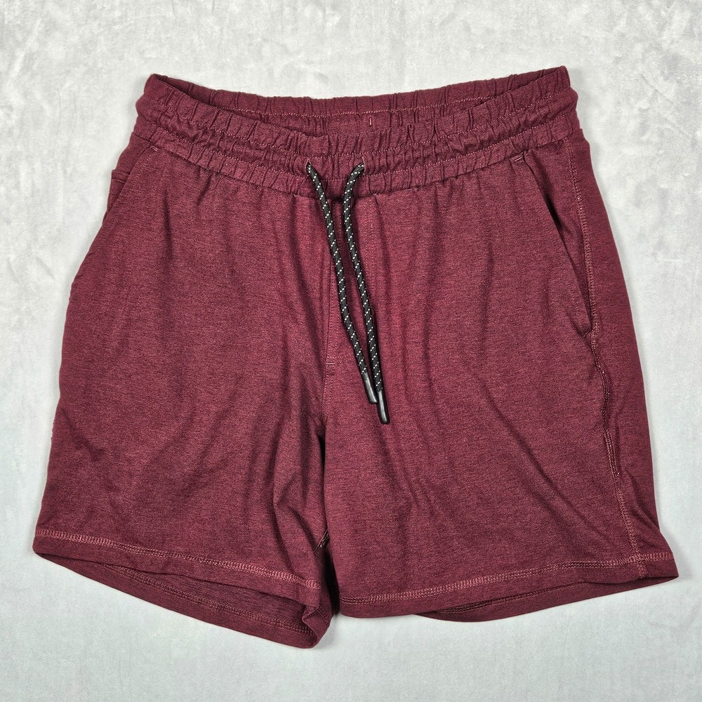 Bear Bottom Tech Shorts Mens Medium Maroon Red 5.5" Inseam Drawstrings Pockets